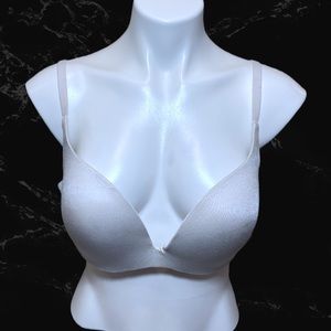 Victoria’s Secret Plunge Push-up Bra